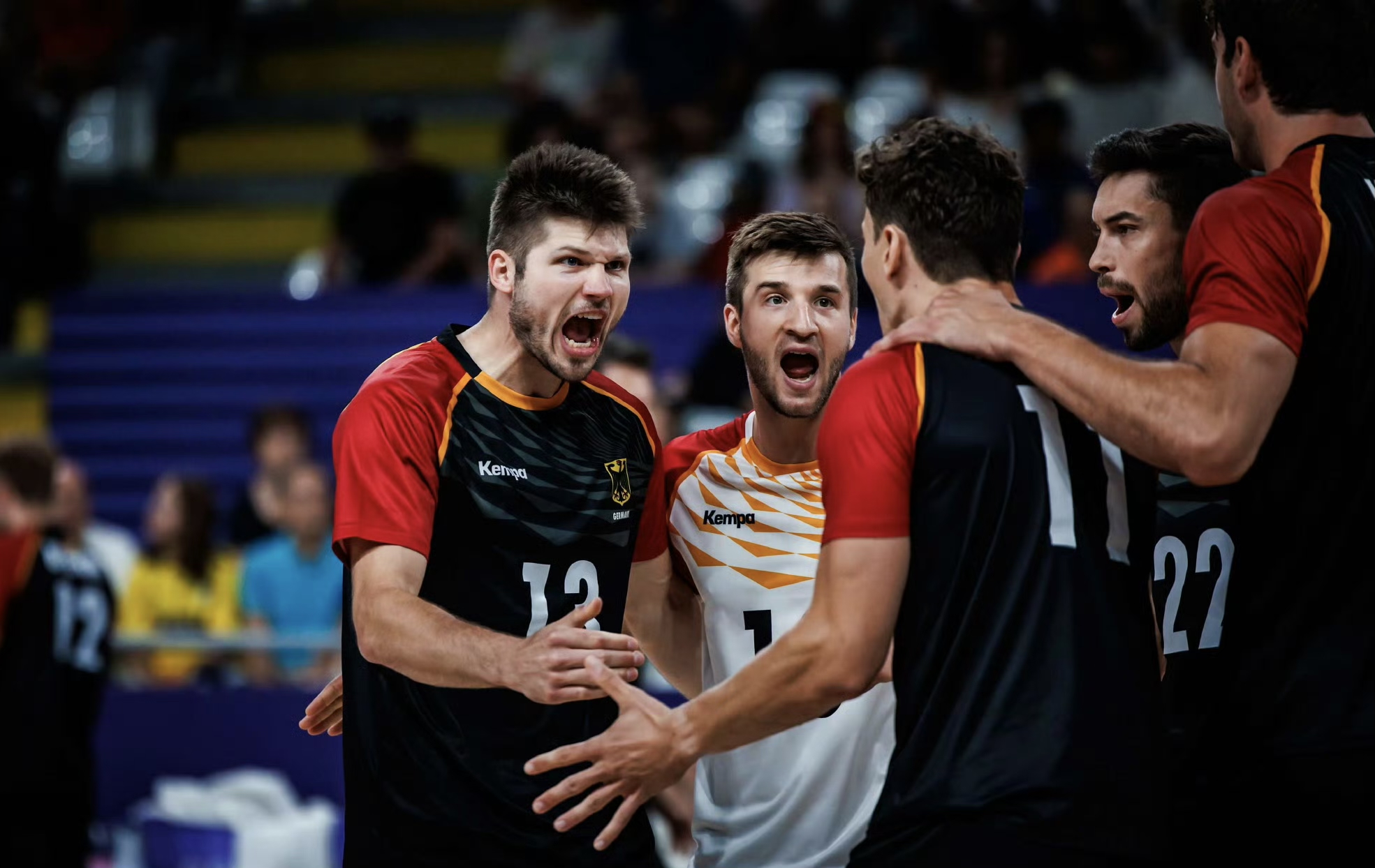 德国队力克波兰队,奥恰洛夫统治全场 德国队力克波兰队,奥恰洛夫统治全场