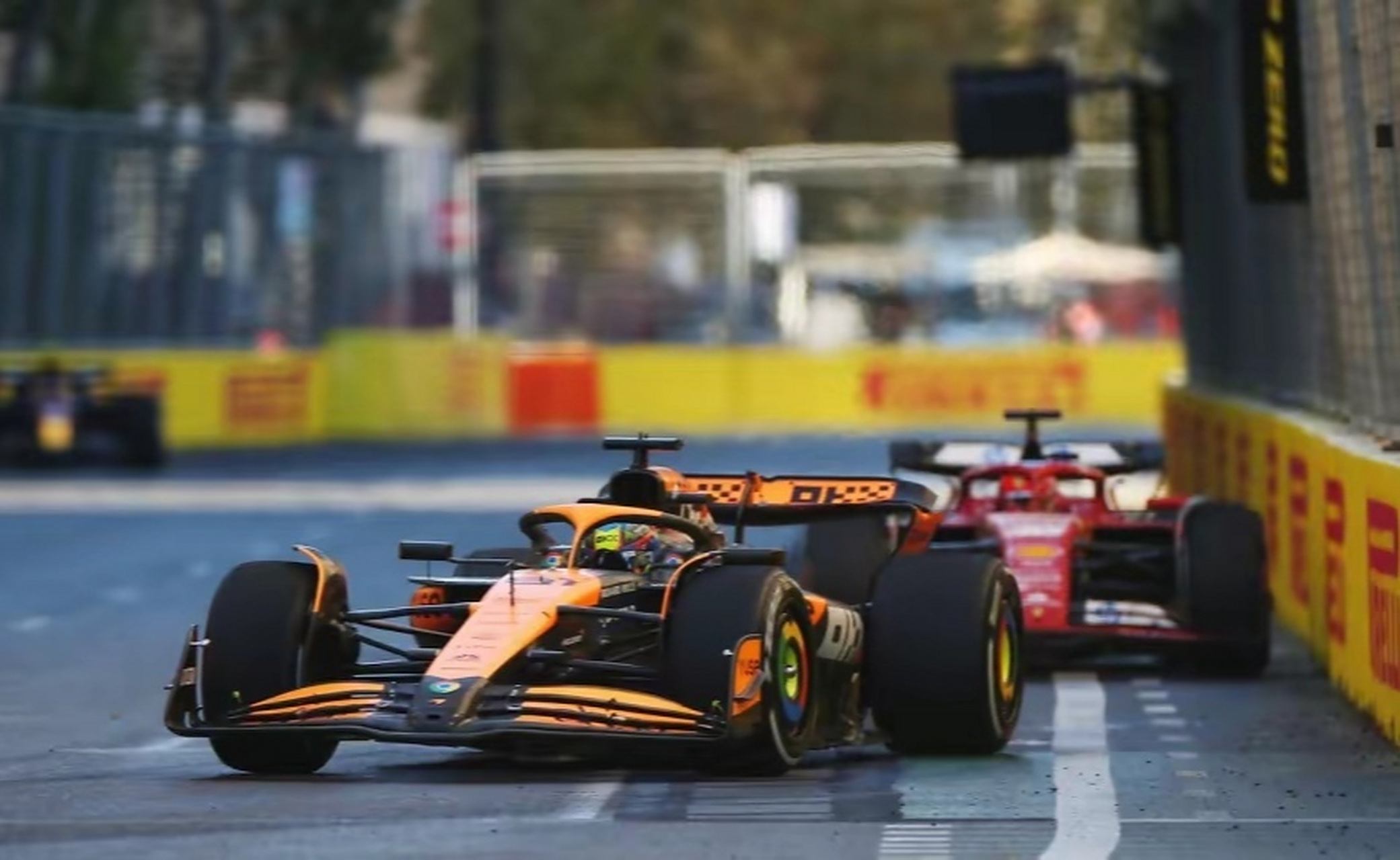 梅赛德斯完胜法拉利，佩雷兹高光表现