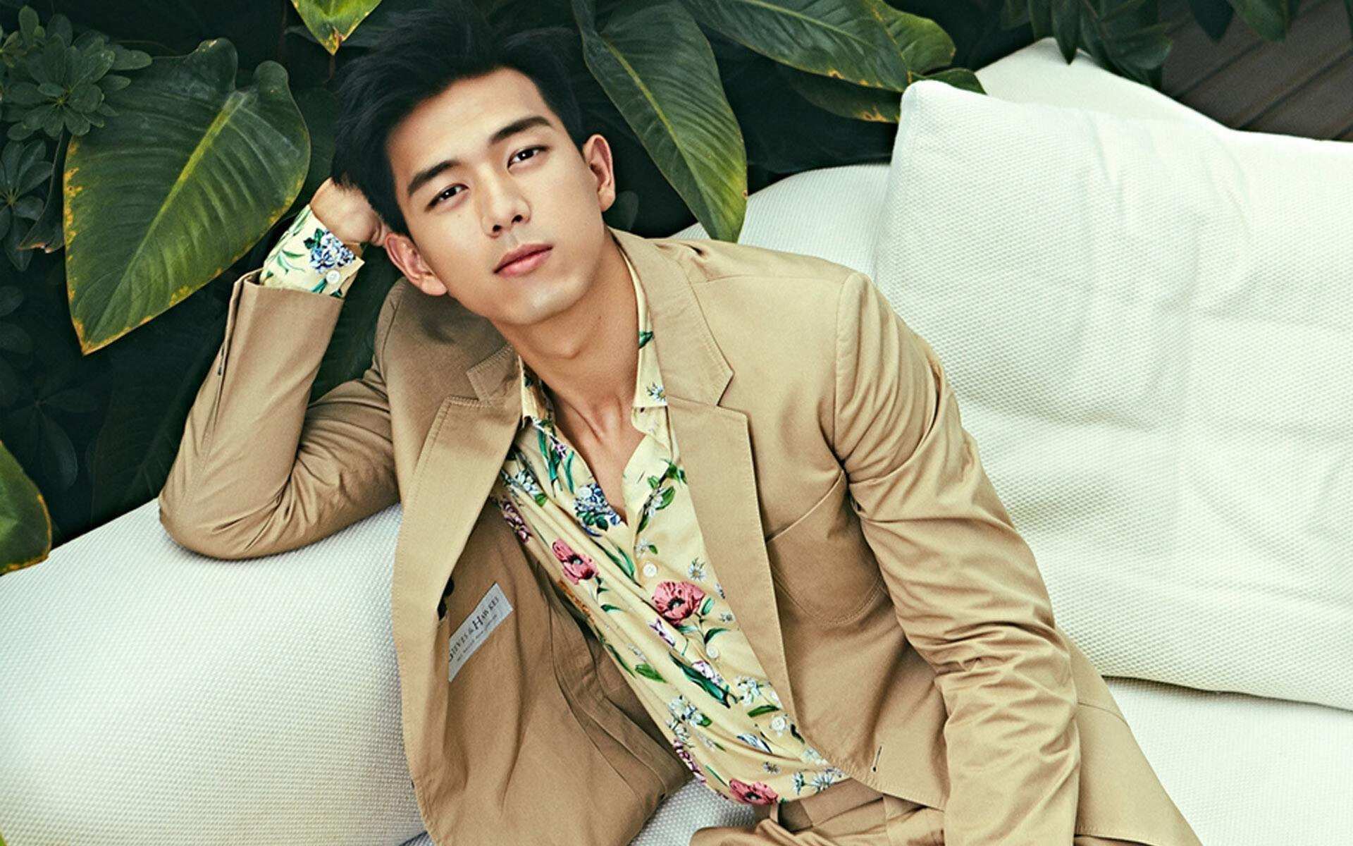 开云体育入口-球场巨人，阿劳霍在暗影中扛起哥伦比亚的呼吸与心跳