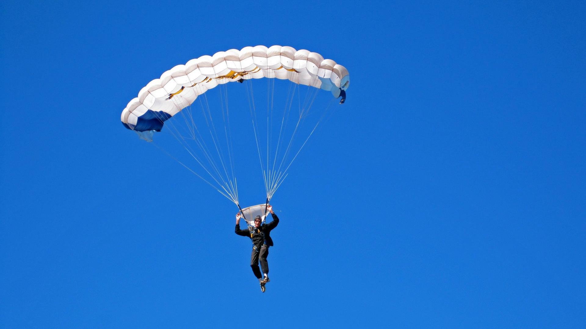 安第斯山鹰飞越亚平宁，厄瓜多尔铁血风暴如何在意甲焦点战中重塑那不勒斯