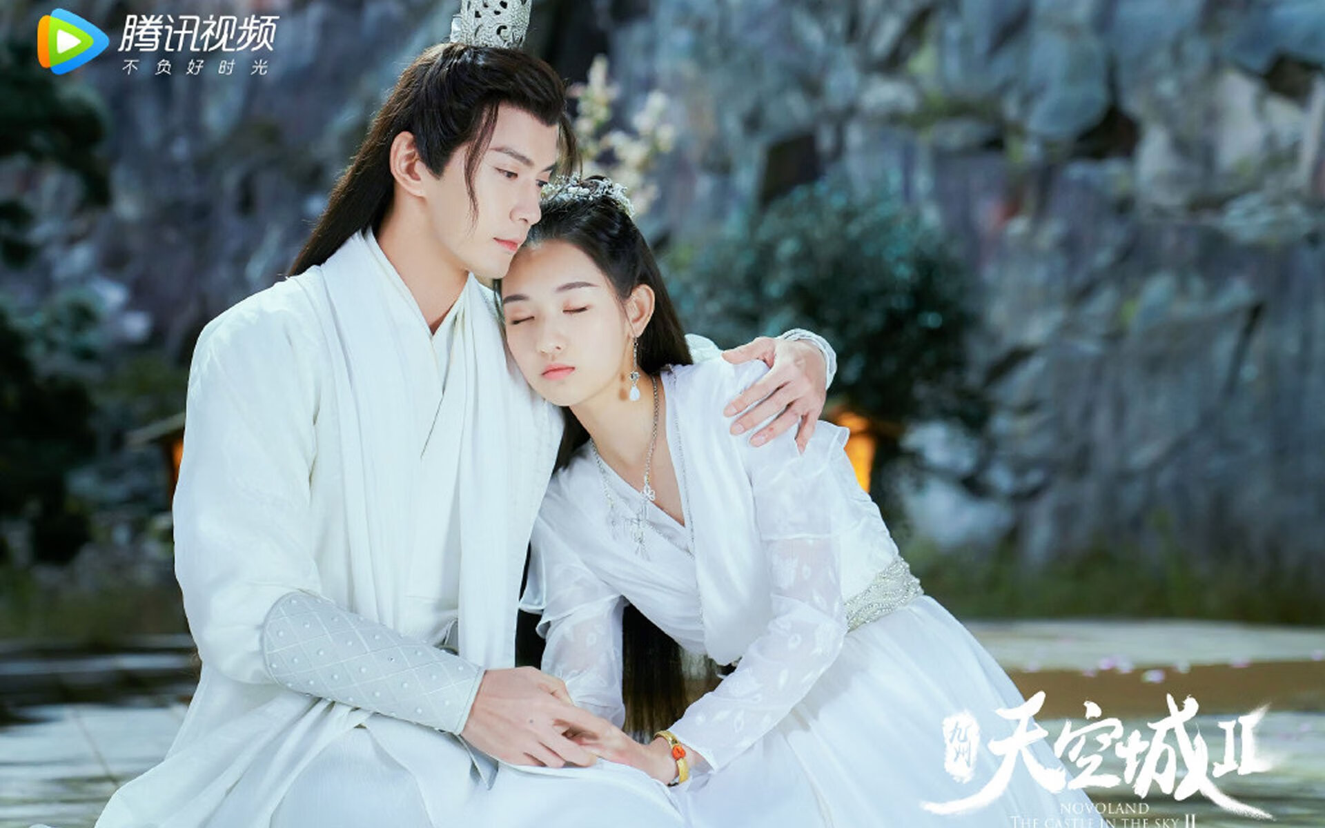 跨界风暴,那不勒斯血拼墨西哥,卢卡库F1赛道称王